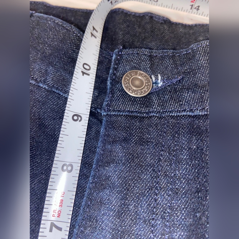 Dark Blue Denim Jeans By Levis - Picture 5 of 10
